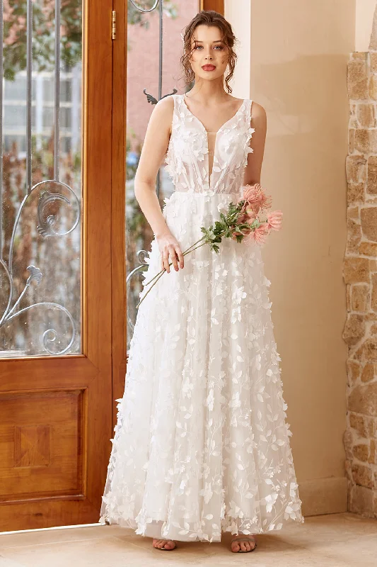 White Appliques Tulle Wedding Dress