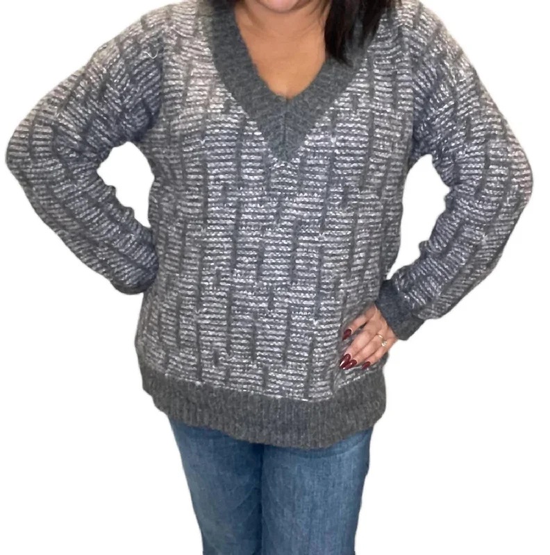 Find your perfect fit with stylish women’s clothing   Cozy Patterned V-Neck Sweater In Purple Charcoal